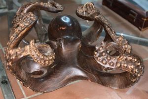 Tico gallery beautiful octopus table decoration in Atenas, Costa Rica